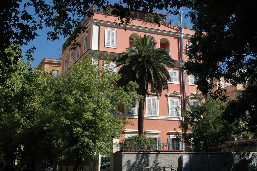 Hotel Casa Valdese Roma Kültér fotó